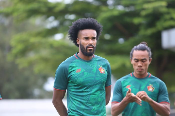 Pemain asing asal Brasil, Joanderson, gabung Persik Kediri