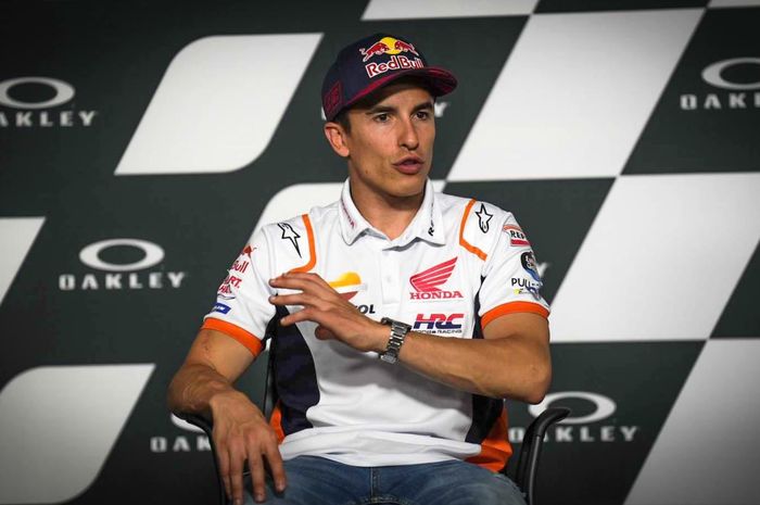 Pembalap Repsol Honda, Marc Marquez, dalam konferensi pers setelah kualifikasi GP Italia di Sirkuit Mugello, Sabtu (28/5/2022).