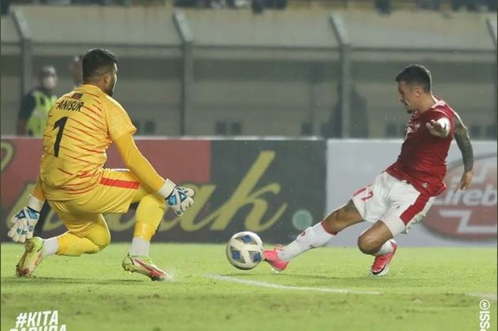 Winger Timnas Indonesia Stefano Lilipaly gagal menjebol gawang  Bangladesh dalam FIFA Matchday di Stadion Si Jalak Harupat, Bandung, Rabu (1/6/2022) malam