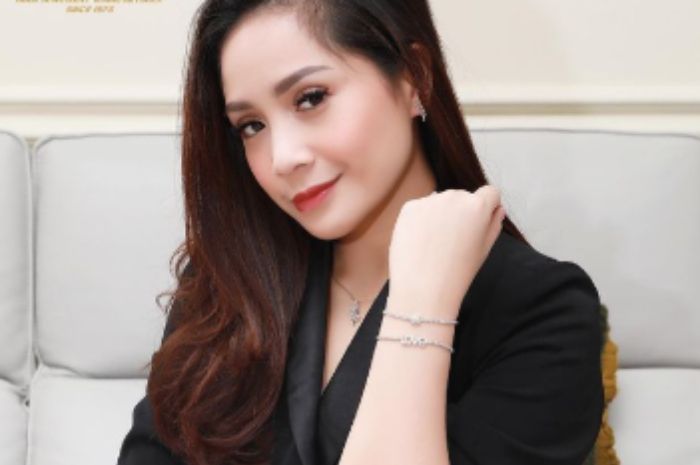 Sosok Nagita Slavina yang penuh pesona