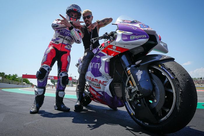 Pembalap Prima Pramac Racing Ducat, Jorge Martin setelah menyelesaikan balapan di MotoGP Catalunya 2022 pada Minggu (5/6/2022)