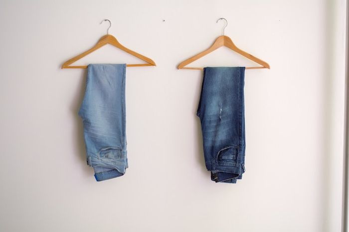 Cara mencuci jeans dengan menggunakan salah satu bumbu nasi goreng
