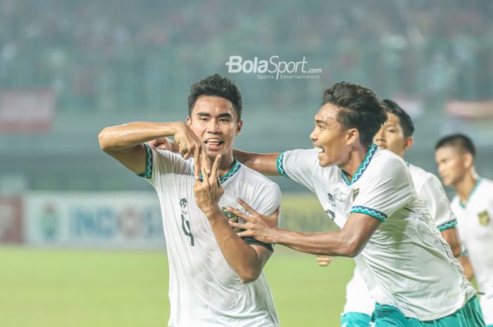 Selebrasi Muhammad Ferrari saat mencetak gol untuk timnas U-19 Indonesia vs Myanmar, di Stadion Patriot Candrabhaga, Bekasi, Jawa Barat, Minggu (10/7/2022) 