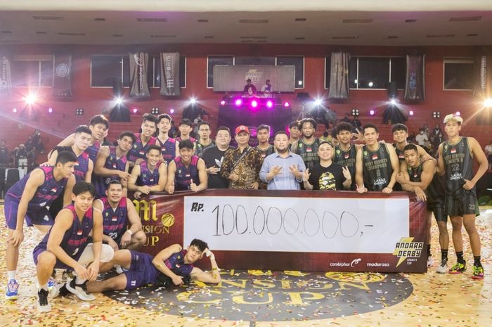 RANS PIK Basketball melawan West Bandits Combiphar Solo