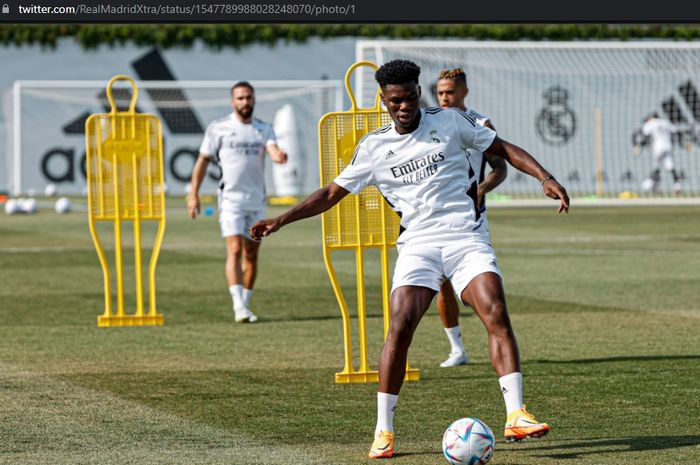 Gelandang anyar Real Madrid, Aurelien Tchouameni, telah berlatih bersama klub dalam pramusim 2022-2023.