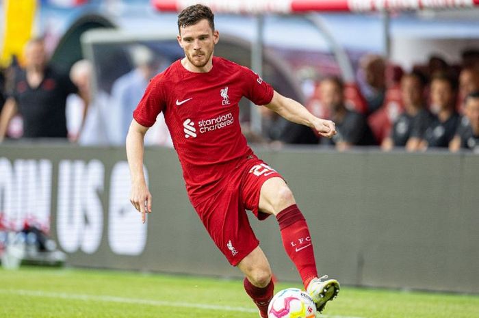 Real Madrid saat ini tengah mengalami krisis bek kiri. Bek Liverpool, Andy Robertson, pun disebut-sebut bisa menjadi solusi terbaik Los Blancos.