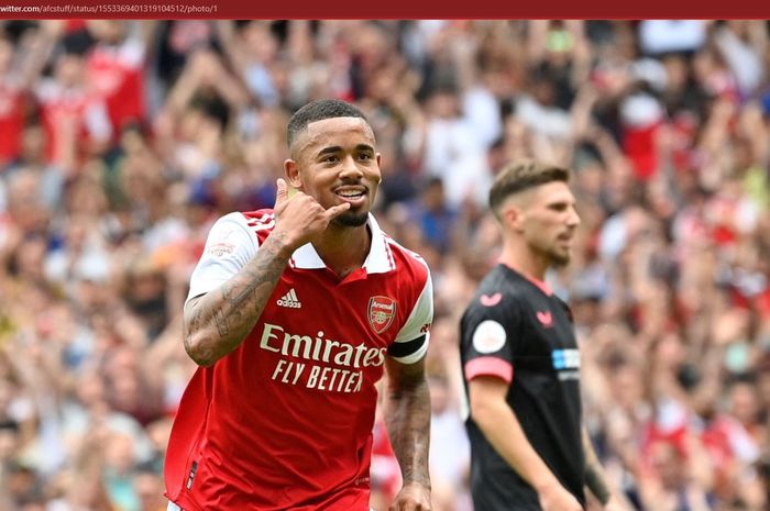 Gabriel Jesus sukses mencetak hat-trick dalam laga Emirates Cup yang dimenangkan Arsenal dengan skor telak 6-0 atas Sevilla, Sabtu (30/7/2022) malam WIB.