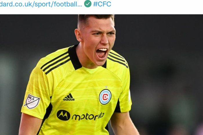 Chelsea dilaporkan telah sepakat dengan Chicago Fire terkait transfer Gabriel Slonina, meski harus bersaing ketat dengan Real Madrid.