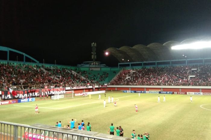 Timnas U-16 Indonesia bermain melawan Vietnam pada laga pamungkas Grup A di Stadion Maguwoharjo, Sleman, Yogyakarta, Sabtu (6/8/2022).