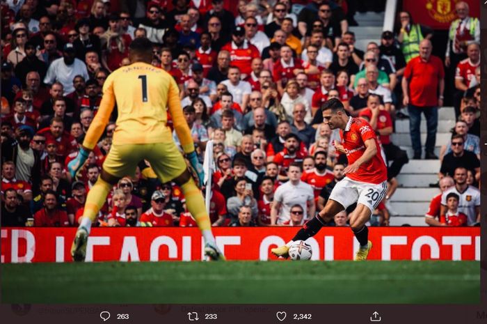 Manchester United kalah 1-2 melawan Brighton di Stadion Old Trafford, Manchester, Minggu (7/8/2022).