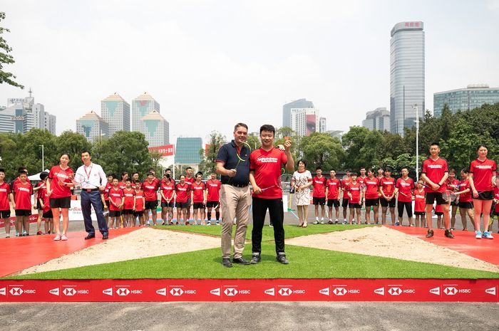 Poul-Erik Hoyer dan Dong Jiong resmi meluncurkan AirBadminton