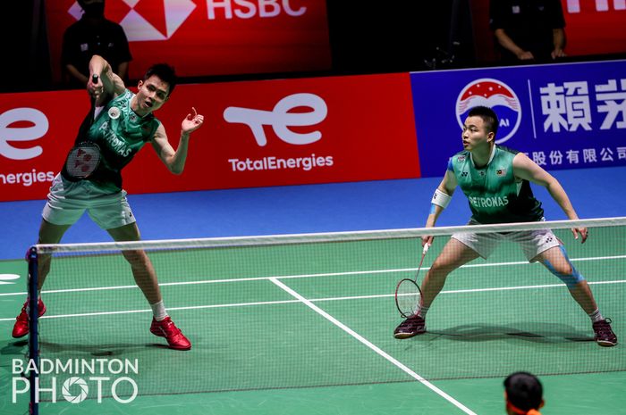 Ganda putra Malaysia, Aaron Chia/Soh Wooi Yik saat tampil pada semifinal Kejuaraan Dunia 2022, Sabtu (27/8/2022)