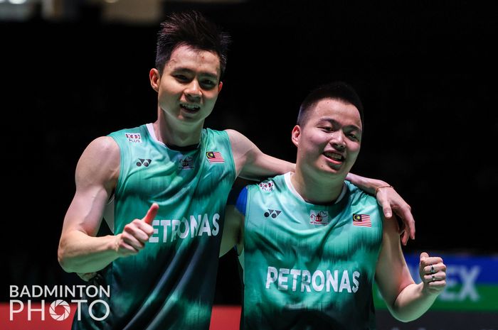 Pasangan ganda putra Malaysia, Aaron Chia/Soh Wooi Yik usai menjalani pertandingan semifinal Kejuaraan Dunia 2022, Sabtu (27/8/2022)