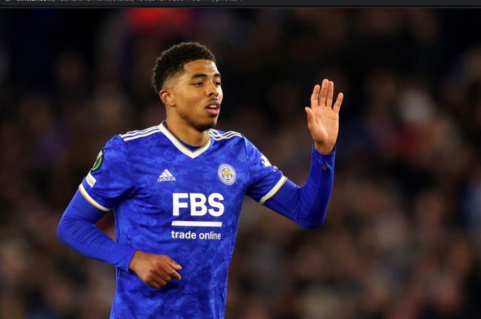 Bek tengah Leicester City, Wesley Fofana, bakal segera merapat ke Chelsea.