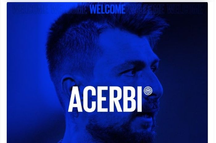 Francesco Acerbi resmi gabung Inter Milan dari Lazio pada deadline day bursa transfer musim panas 2022.