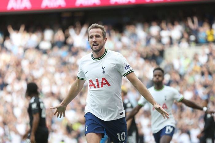 Selebrasi Harry Kane saat mencetak gol untuk Tottenham Hotspur kala berhadapan dengan Fulham dalam lanjutan Liga Inggris 2022-2023, Sabtu (3/9/2022).