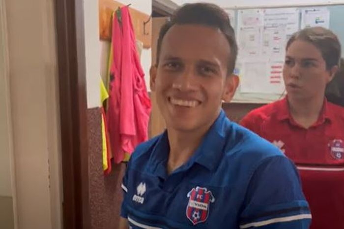 Egy Maulana Vikri buka suara usai dirinya gagal main untuk FC Vion Zlate Moravce saat melawan AS Trencin pada pekan kesembilan Liga Slovakia (Fortuna Liga) 2022-2023, Sabtu (3/9/2022).