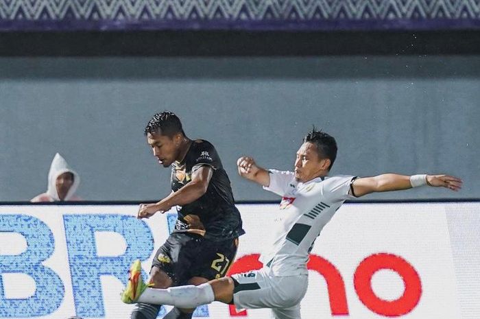 Duel pekan kedelapan Liga 1 2022/2023 antara Dewa United vs PSS Sleman berlangsung di Stadion Indomilk Arena, Tangerang, Minggu (4/9/2022).