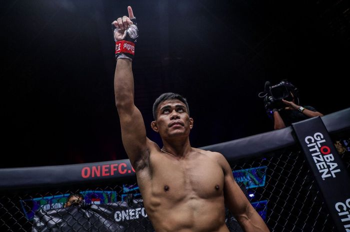 Petarung ONE Championship asal Indonesia, Eko Roni Saputra.