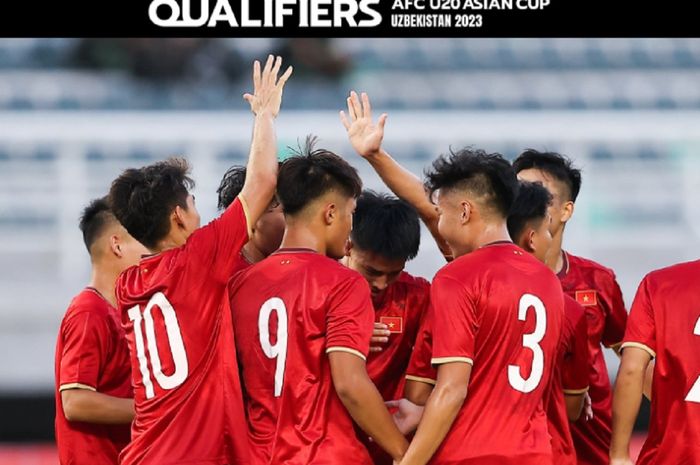 Timnas U-20 Vietnam melakoni Kualifikasi Piala Asia U-20 2023 di Stadion Gelora Bung Tomo, Surabaya.