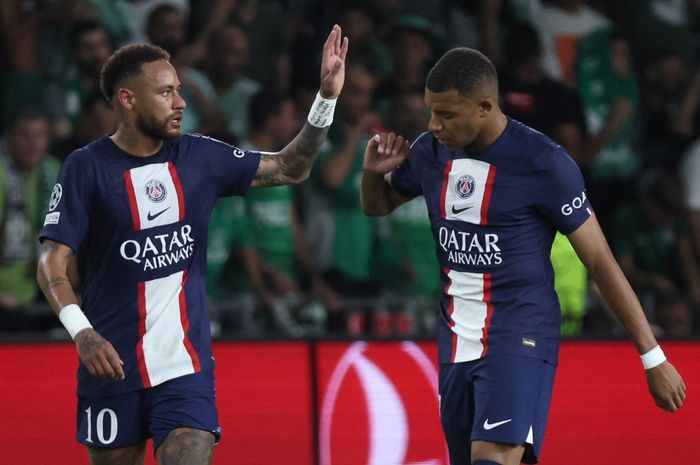 Ternyata Kylian Mbappe tak pernah mau Neymar dijual dari Paris Saint-Germain.