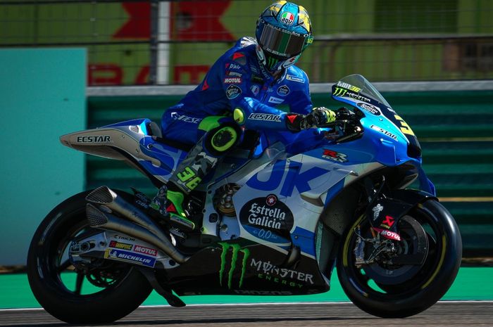 Pembalap Suzuki Ecstar, Joan Mir, saat tampil pada  hari perta,a sesi latihan bebas MotoGP Aragon 2022, Jumat (16/9/2022).