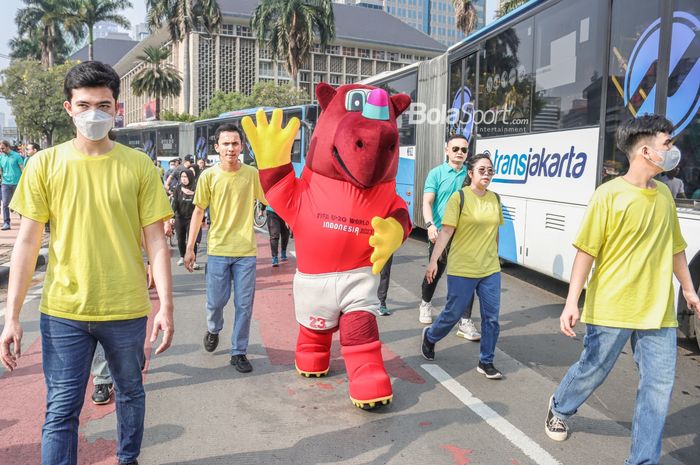 Maskot Piala Dunia U-20 2023 yakni Bacuya diperkenalkan di Bunderan HI, Jakarta, 18 September 2022.