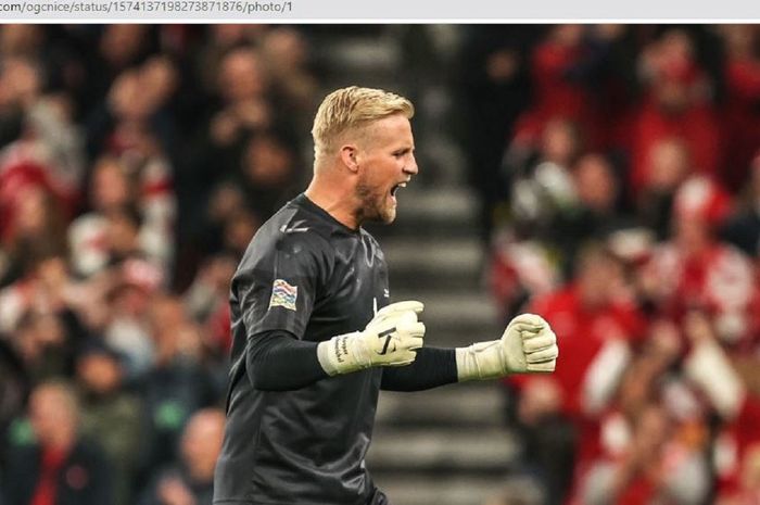 Penjaga gawang timnas Denmark, Kasper Schmeichel.