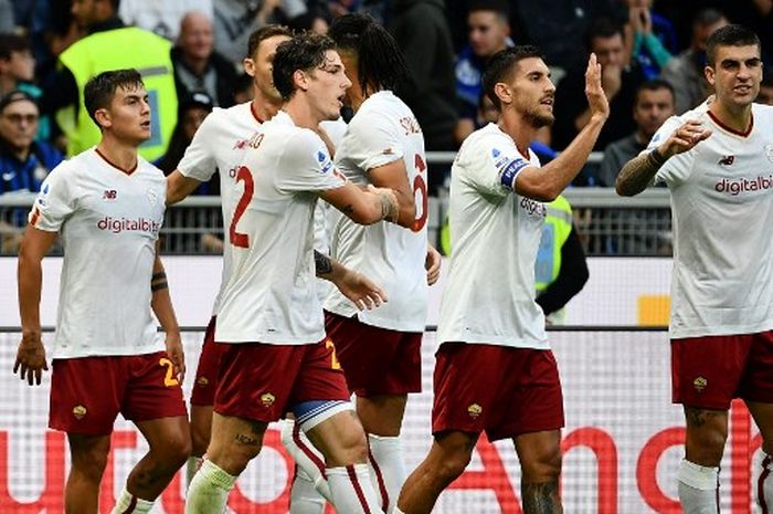 Gol keren dari Paulo Dybaa dan bekas pemain Manchester United berhasil membawa AS Roma berjaya di Giuseppe Meazza.