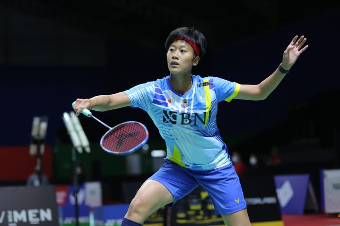 Pebulu tangkis tunggal putri Indonesia, Putri Kusuma Wardani, saat berlaga pada babak 32 besar Indonesia International Challenge 2022 di Platinum Arena, Malang, Jawa Timur, Rabu (12/10/2022)