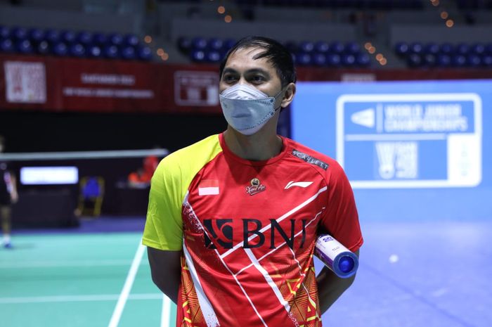 Pelatih ganda campuran pratama Indonesia, Flandy Limpele pada Kejuaraan Dunia Junior 2022, Minggu (16/10/2022)