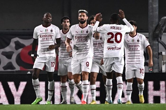 AC Milan mengukir satu rekor usai meraih kemenangan atas Hellas Verona di Liga Italia 2022-2023.