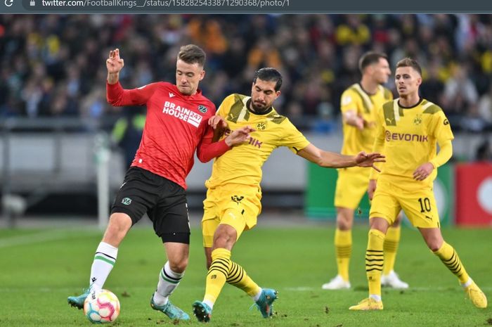 Borussia Dortmund berhasil melaju ke babak 16 besar DFB Pokal usai menekuk Hannover 96 dengan skor 2-0.