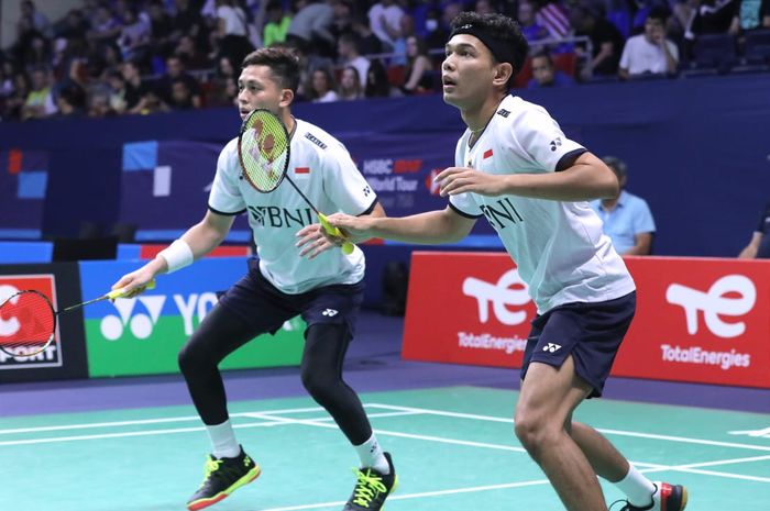 Pasangan ganda putra Indonesia, Fajar Alfian/Muhammad Rian Ardianto, pada babak kedua French Open 2022 di Stade Pierre de Coubertin, Paris, Prancis, Kamis (27/10/2022).