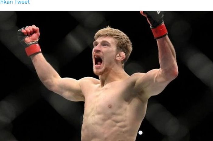 Jagoan kelas bulu yang bakal tampil di UFC Vegas 63, Arnold Allen.