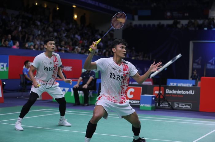 Pasangan ganda putra, Bagas Maulana/mUhammad Shohibul Fikri, pada perempat final French Open 2022 di Stade Pierre De Coubertin, Paris, Jumat (28/10/2022).