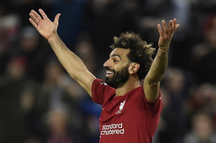 Selebrasi Mohamed Salah usai mencetak gol ke gawang Leeds United dalam lanjutan Liga Inggris 2022-2023.