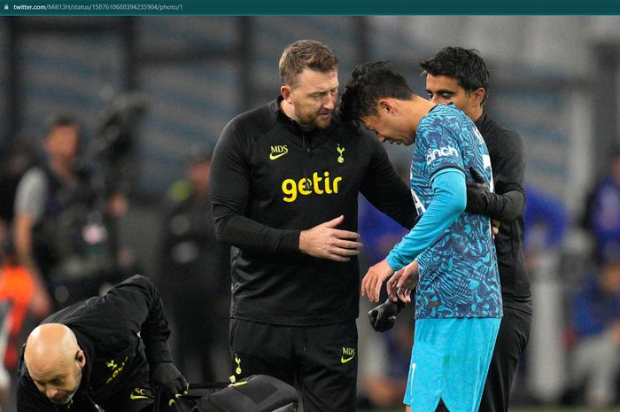 Penyerang Tottenham Hotspur, Son Heung-min, mendapatkan cedera kepala saat melawan Olympique Marseille pada matchday keenam Liga Champions 2022-2023.