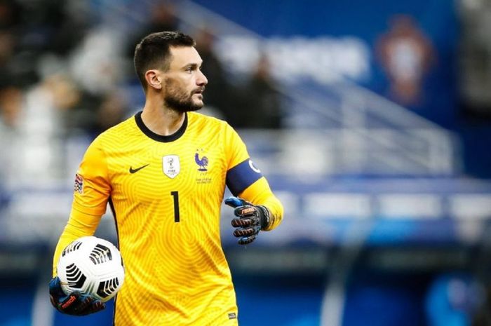 Penjaga gawang sekaligus kapten timnas Prancis, Hugo Lloris.