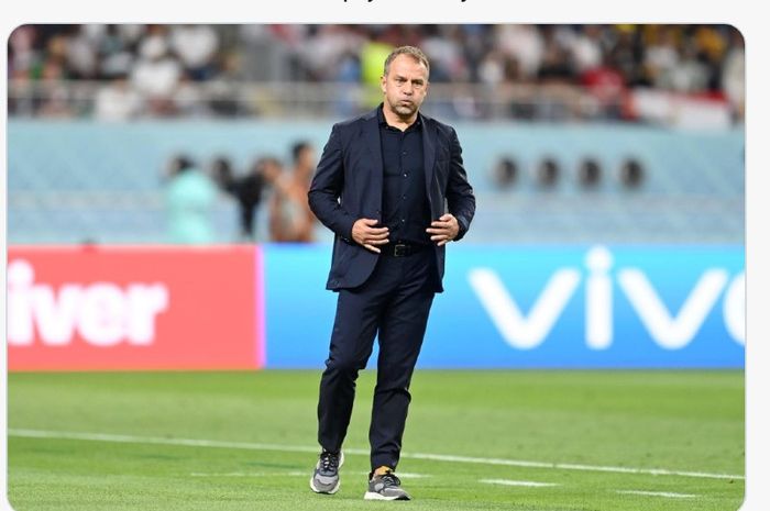 Pelatih Jerman, Hans-Dieter Flick, pada pertandingan Grup E Piala Dunia 2022 versus Jepang di Khalifa International Stadium, Rabu (23/11/2022)