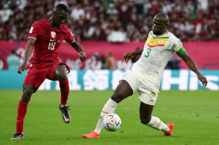 Duel Qatar vs Senegal pada laga kedua penyisihan grup Piala Dunia 2022.