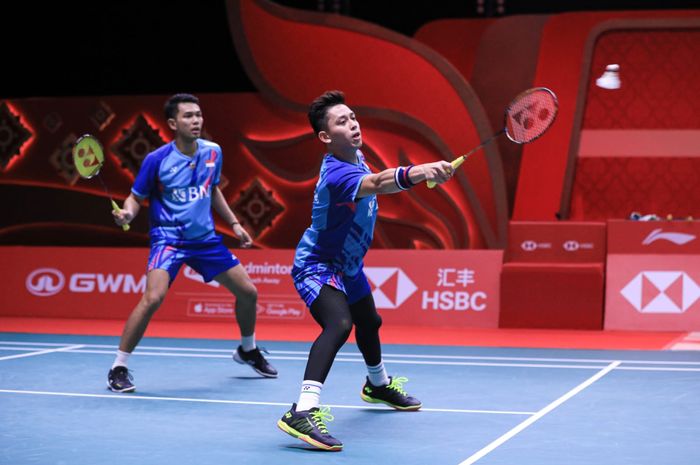 Pasangan ganda putra Indonesia, Fajar Alfian/Muhammad Rian Ardianto, pada laga kedua grup BWF World Tour Finals 2022 di Nimibutr Stadium, Bangkok, Kamis (8/12/2022).