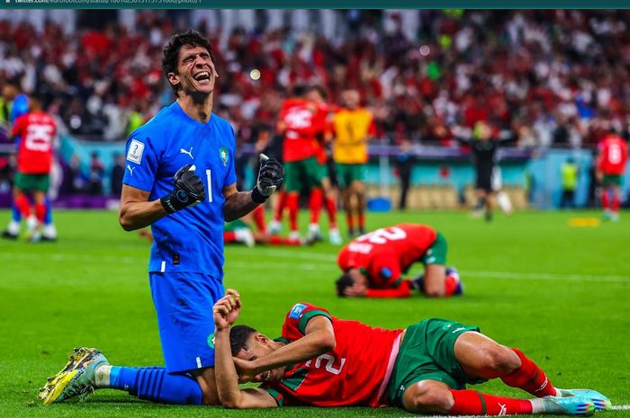 Timnas Maroko berhasil melaju ke semifinal Piala Dunia 2022 berkat kemenangan 1-0 atas timnas Portugal. 