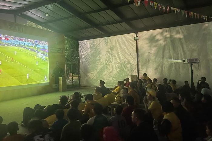 Jakarta Nonton Bola