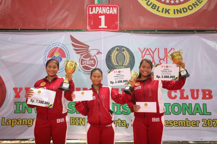 Lagi, Atlet Kembar BIN Juarai Nomor Tunggal Putri Turnamen Tenis Nasional