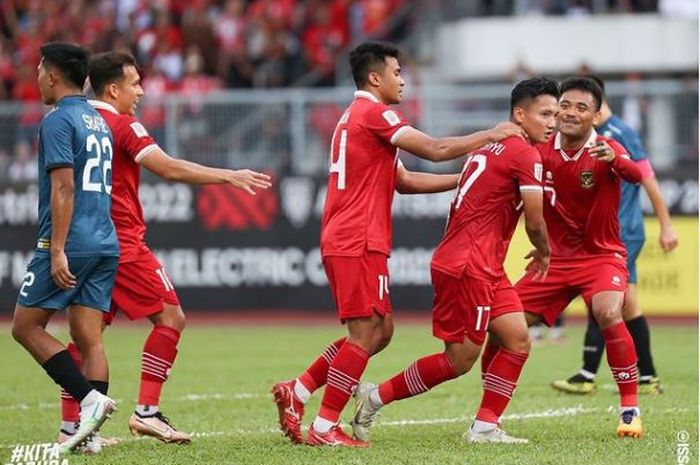 Pemain Timnas Indonesia merayakan gol yang tercipta ke gawang Brunei Darussalam.