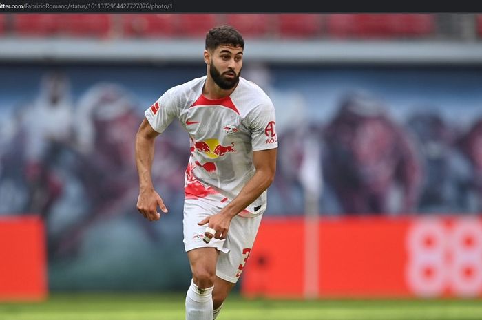 Bek RB Leipzig, Josko Gvardiol,menjadi incaran Chelsea, Liverpool, dan Manchester City.