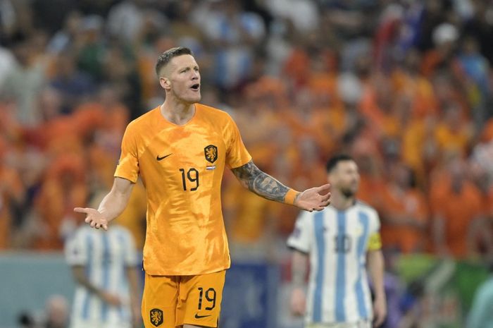 Wout Weghorst saat merayakan gol untuk timnas Belanda ke gawang Argentina pada laga Piala Dunia 2022 di Lusail (9/12/2022).