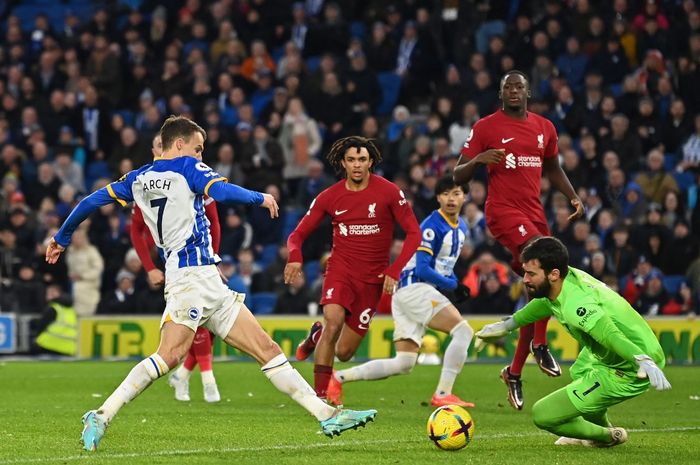 Dua gol dari Solly March membuat Brighton &amp; Hove Albion sukses menundukkan Liverpool 3-0 di Amex Stadium pada laga pekan ke-20 Liga Inggris 2022-2023 melalui dua golnya.