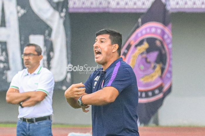 Daftar pergantian pelatih di Liga 1 2022-2023 semakin panjang setelah Persita Tangerang dan Angel Alfredo Vera secara resmi mengakhiri kerja sama.